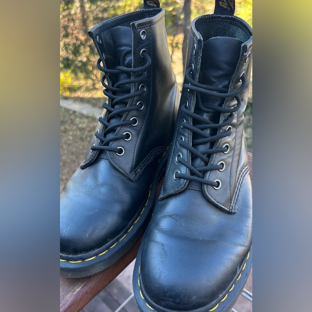 Dr. Martens 1460 Black leather Women's Boots Size 9 EX
